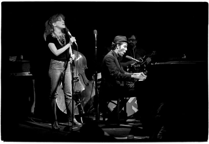 AS_MUS059: Tom Waits & Bette Midler