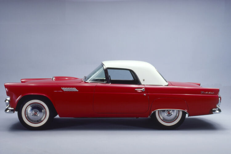 BW_AMC048: 1955 Ford 40A Thunderbird Convertible Coupe