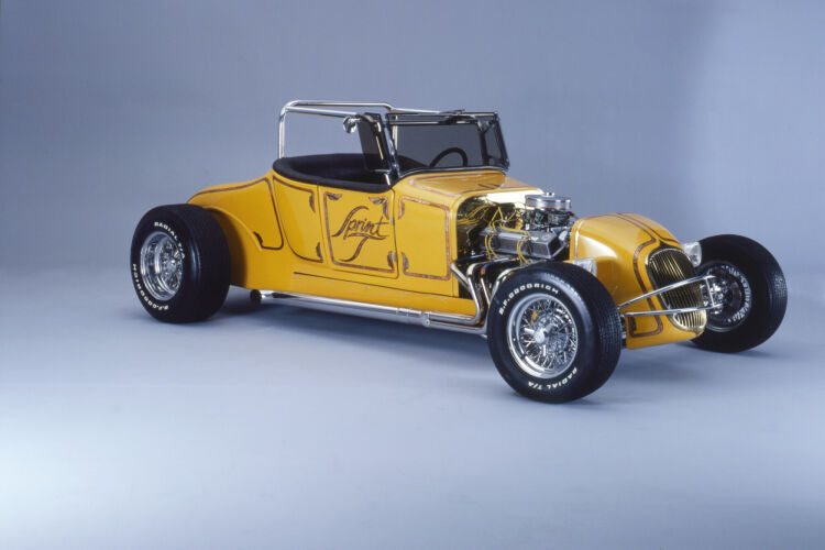 BW_AMC053: Street rod customizing meets short-track race-car design.