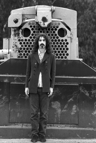 BW_FZ008: Frank Zappa