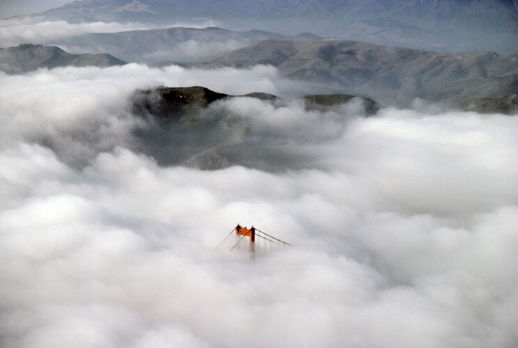 BW_GG013: Golden Gate Bridge