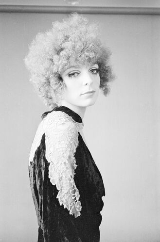 BW_GR052: Karen Seltenrich