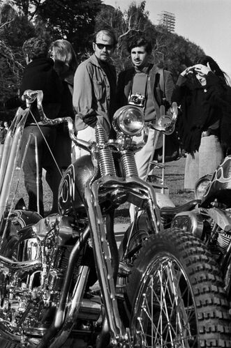 BW_HA007: Haight-Ashbury scene