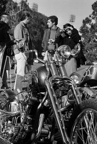 BW_HA008: Haight-Ashbury scene