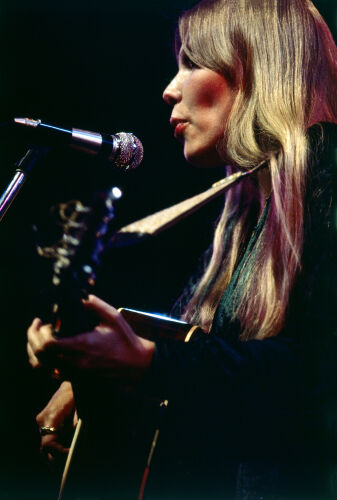 BW_JOM009: Joni Mitchell