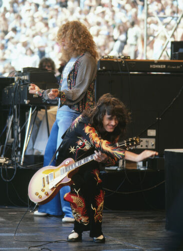 BW_LZ006: Jimmy Page and Robert Plant