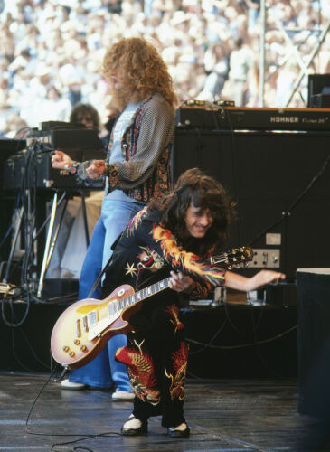 BW_LZ006: Jimmy Page and Robert Plant 