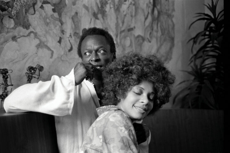 BW_MD009: Miles and Betty Davis