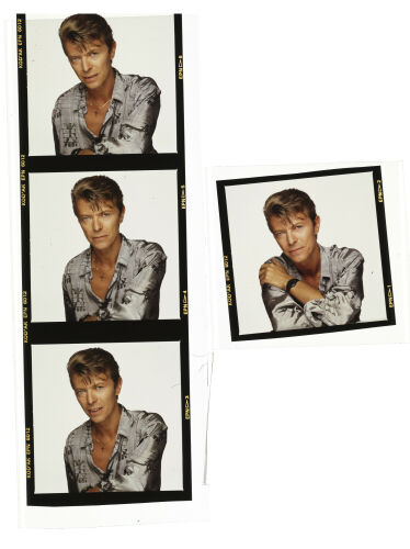 Bowie_contact_122B: David Bowie