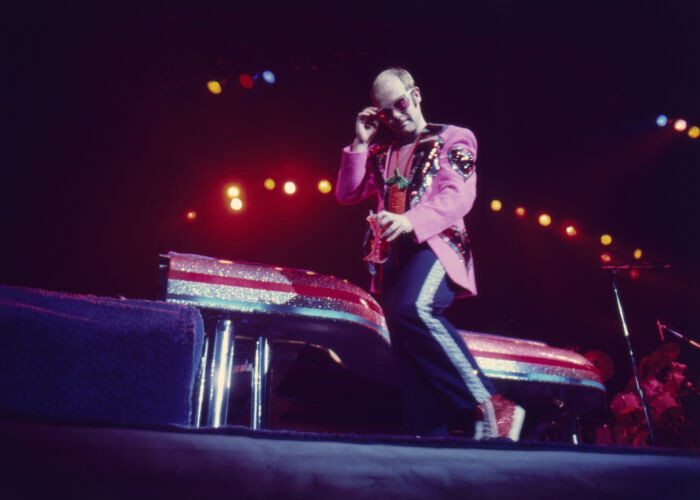 DN_EJ034: Elton John