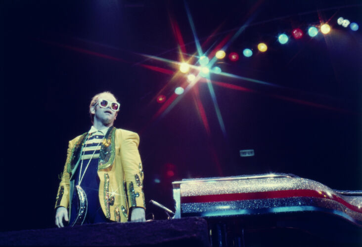 DN_EJ041: Elton John