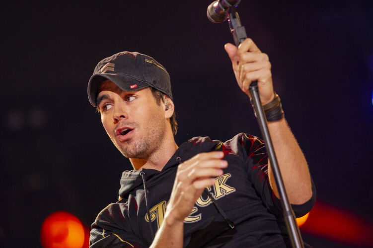 DOR_EI001: Enrique Iglesias