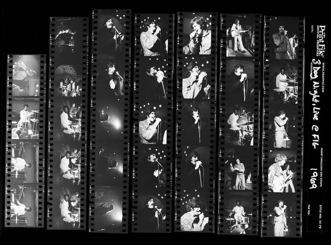 EC_3DogNight_010: Three Dog Night