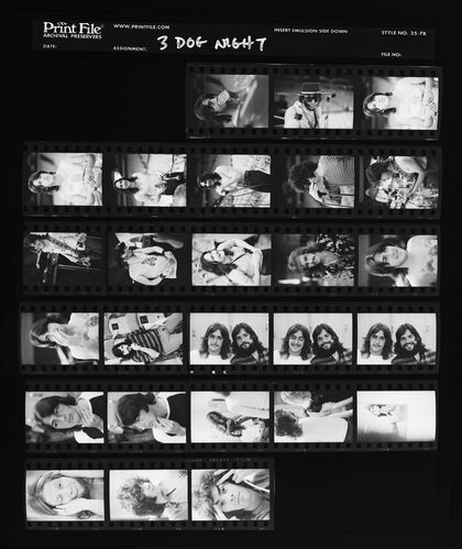 EC_3DogNight_073: Three Dog Night