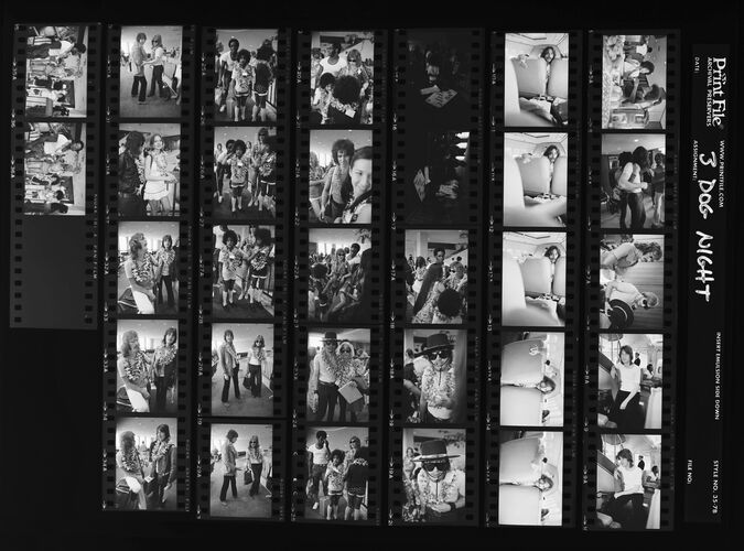 EC_3DogNight_076: Three Dog Night