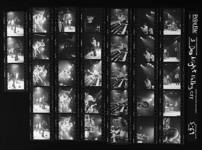 EC_3DogNight_087: Three Dog Night