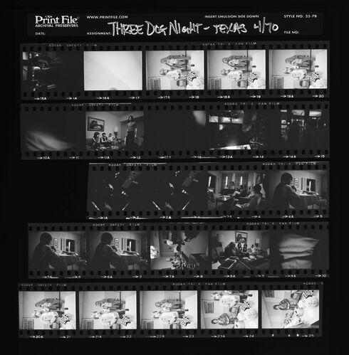 EC_3DogNight_0927: Three Dog Night