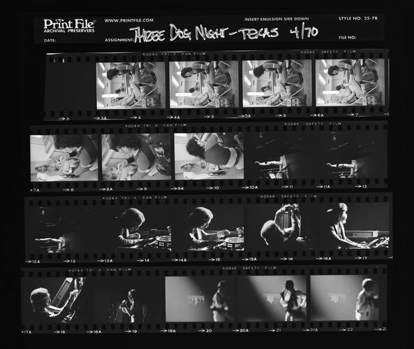 EC_3DogNight_0931: Three Dog Night