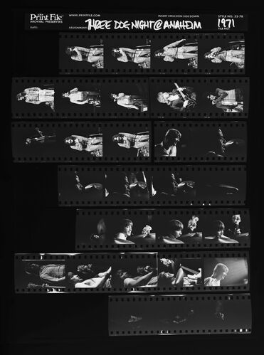 EC_3DogNight_1037: Three Dog Night