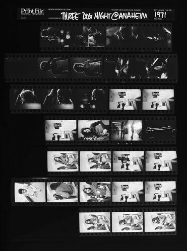 EC_3DogNight_1040: Three Dog Night