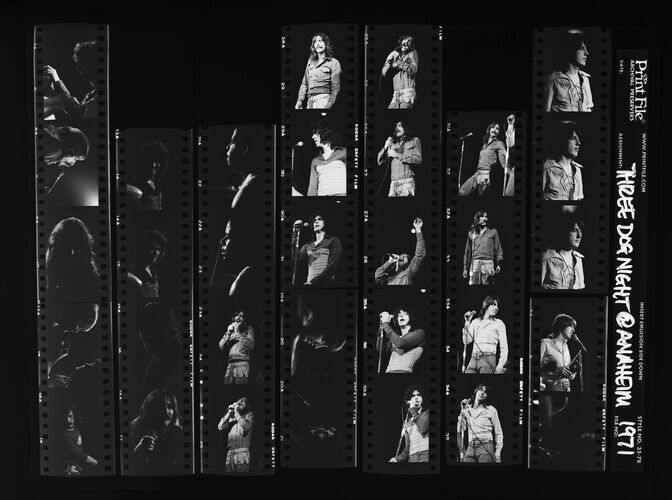 EC_3DogNight_1045: Three Dog Night