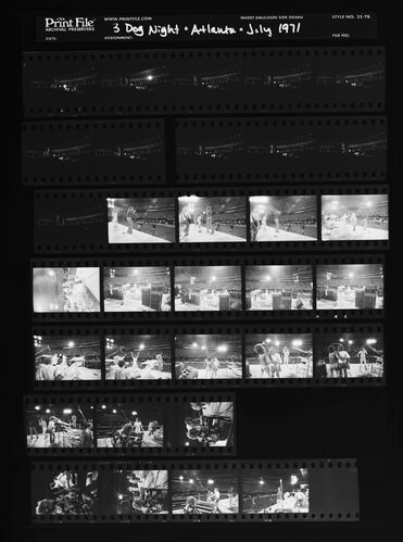 EC_3DogNight_1089: Three Dog Night