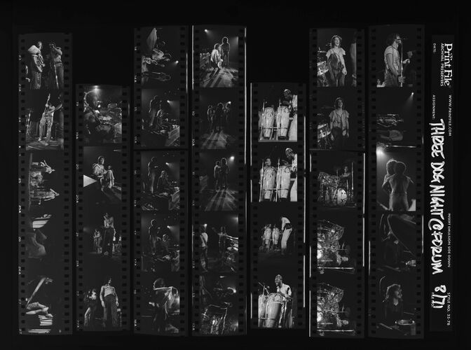 EC_3DogNight_1131: Three Dog Night