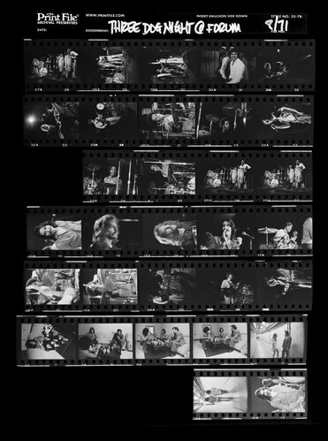 EC_3DogNight_1137: Three Dog Night