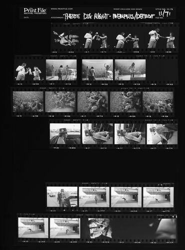 EC_3DogNight_1207: Three Dog Night