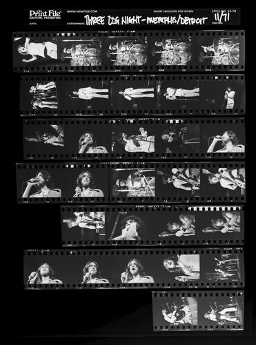 EC_3DogNight_1210: Three Dog Night