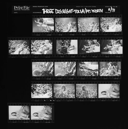 EC_3DogNight_1217: Three Dog Night