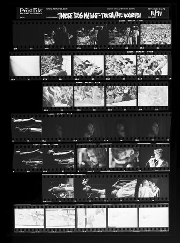 EC_3DogNight_1221: Three Dog Night