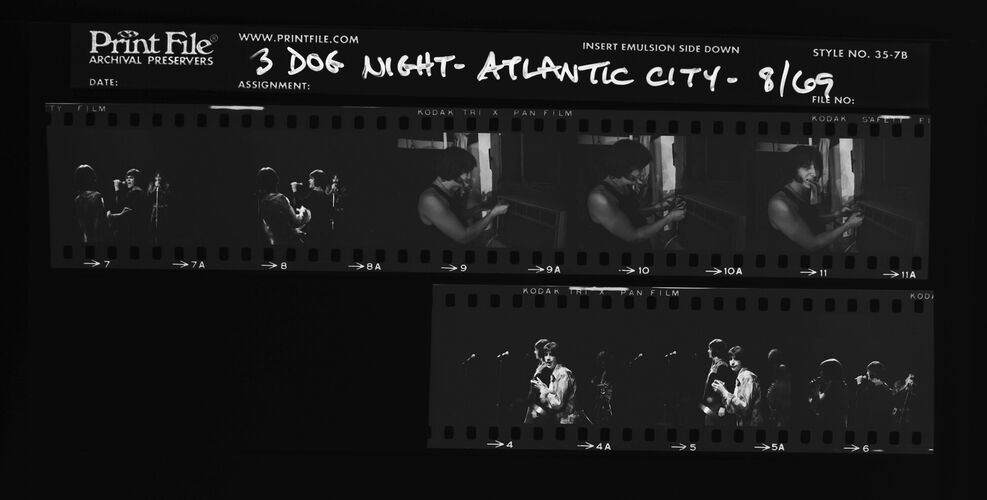 EC_3DogNight_166: Three Dog Night