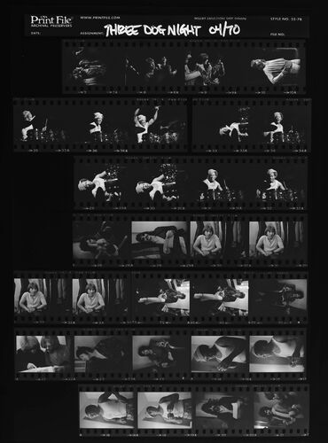 EC_3DogNight_215: Three Dog Night