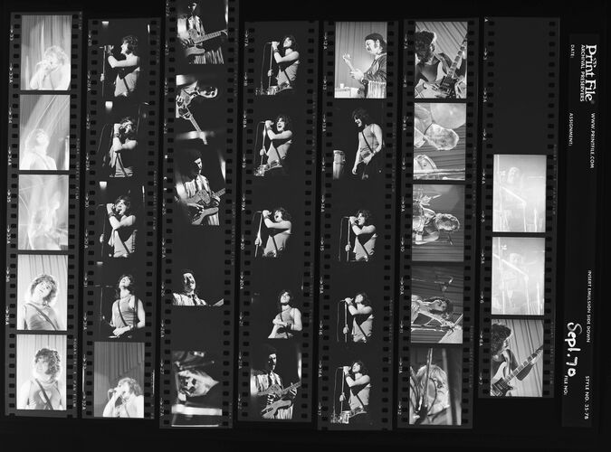 EC_3DogNight_267: Three Dog Night