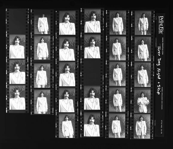 EC_3DogNight_564: Three Dog Night