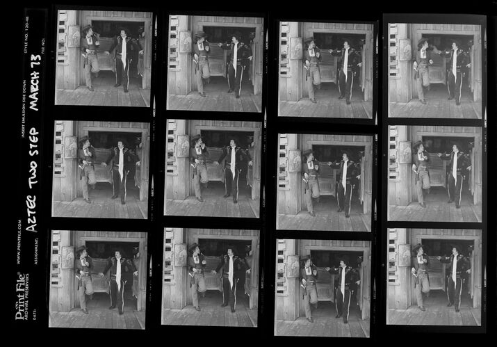 EC_AztecTwo-Step_004: Aztec Two-Step