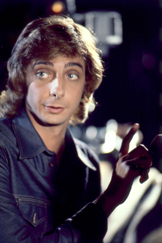 EC_BM004: Barry Manilow