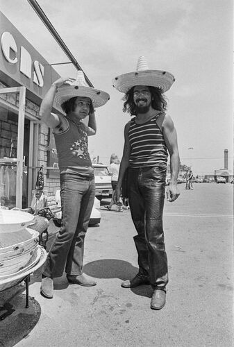 EC_CC016: Cheech & Chong