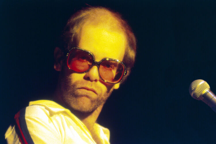 EC_EJ008: Elton John