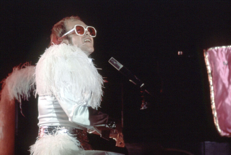EC_EJ074: Elton John
