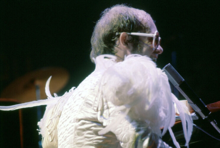 EC_EJ077: Elton John