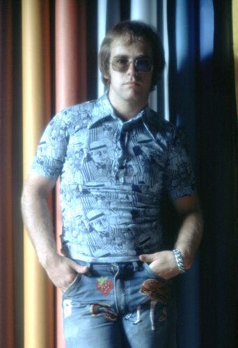 EC_EJ135: Elton John