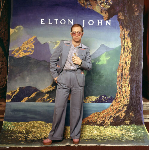 EC_EJ207: Elton John