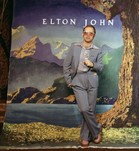 EC_EJ214: Elton John