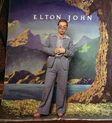 EC_EJ221: Elton John