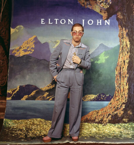 EC_EJ229: Elton John