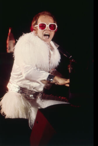 EC_EJ376: Elton John