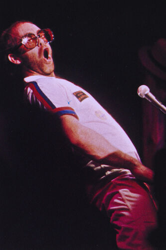 EC_EJ438: Rock of the Westies Tour Brochure