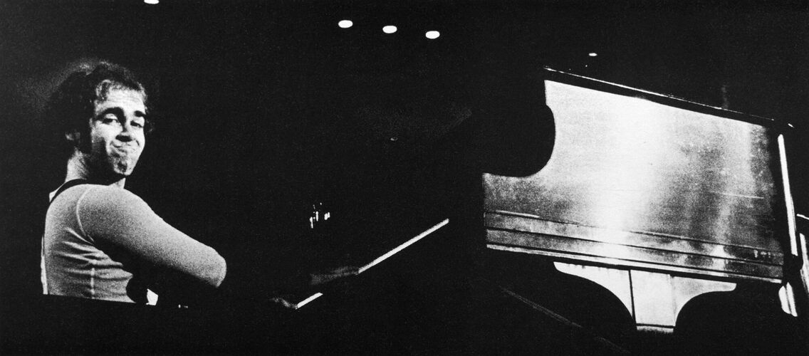 EC_EJ440: Rock of the Westies Tour Brochure